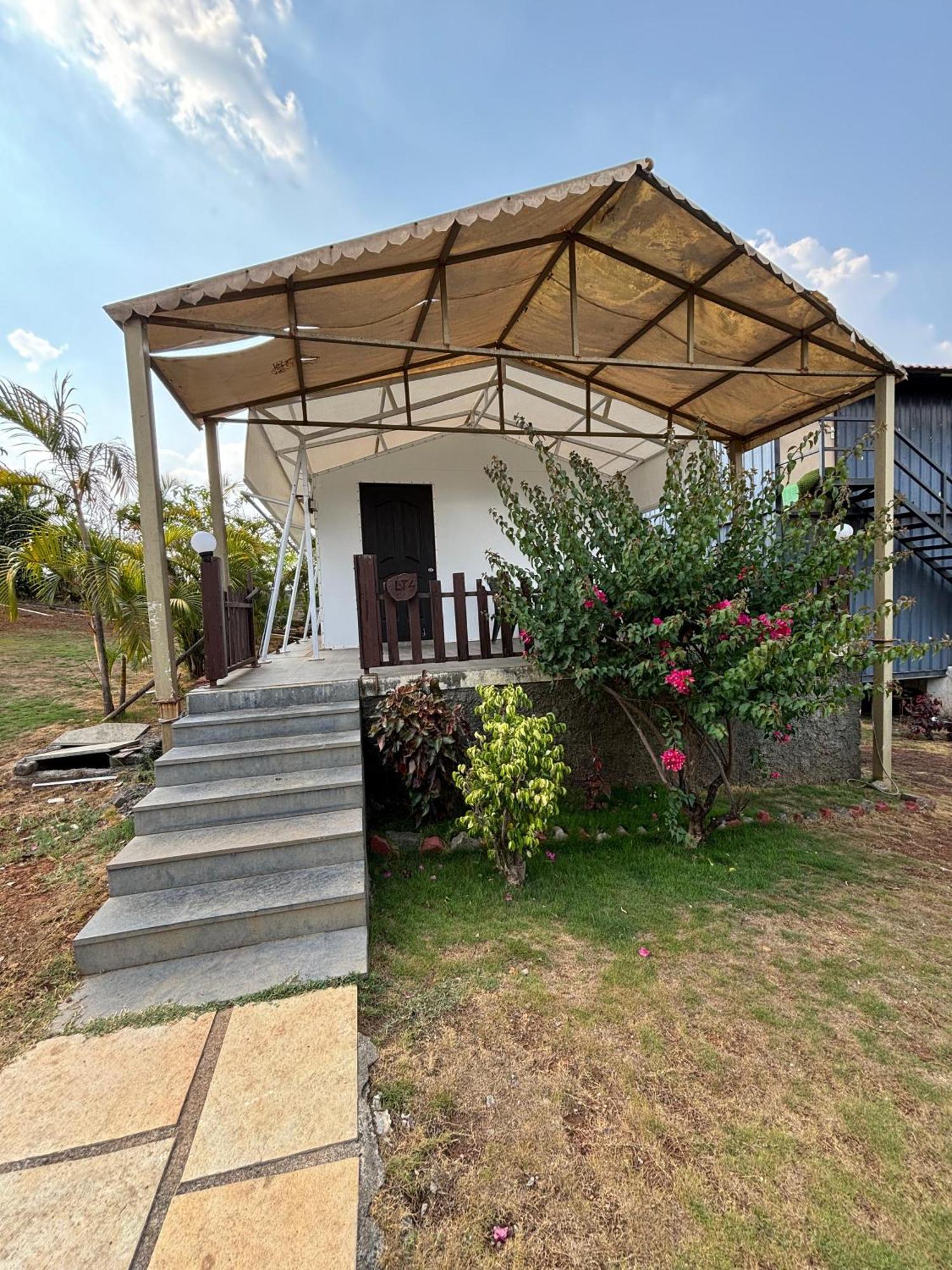 The Canvas Resort In Lonavla Exterior photo