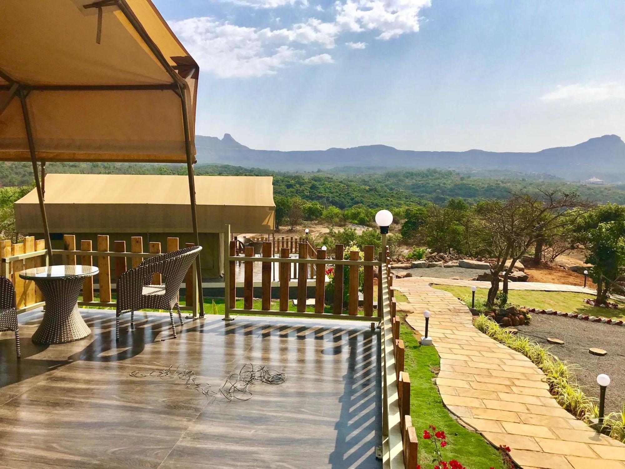The Canvas Resort In Lonavla Exterior photo
